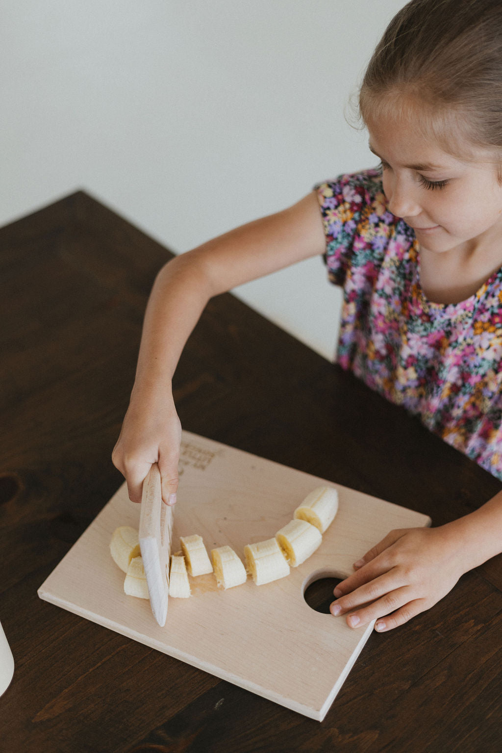 Children's Wooden Cutting Board Set with Fruit Knife