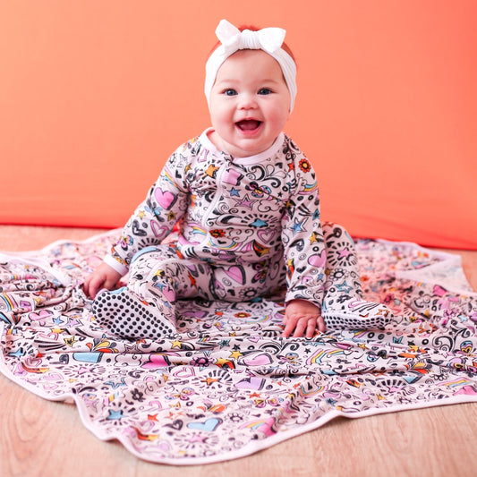Doodle Days Swaddle